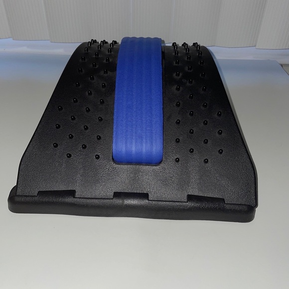 Waist Relax Mate Multi-Level Back Stretching Device,Back Massager for Bed,Chair, - Picture 7 of 8